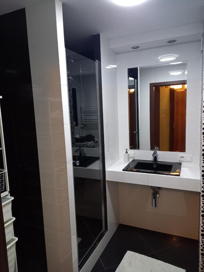 35 Apartment *